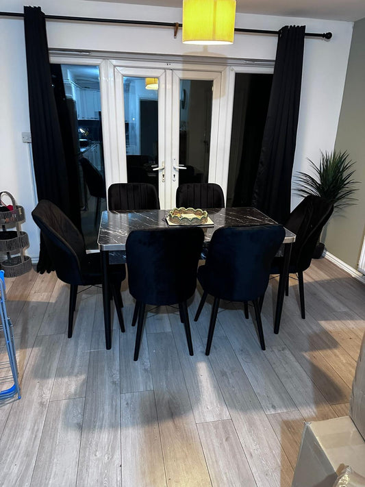 Dinning table with chairs
